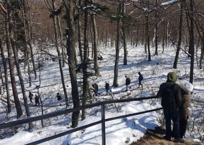 Uczniowie na wycieczce w Ojcowskim Parku Narodowym