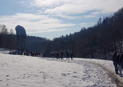 Uczniowie na wycieczce w Ojcowskim Parku Narodowym