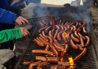 Uczniowie na wycieczce w Ojcowskim Parku Narodowym